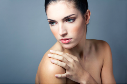 Fotografie ke článku Máte znaménko krásy, nebo znaménko zdravotního problému? – Esthé Laser Clinic