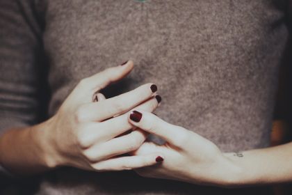 Fotografie ke článku MUDr. Fajkošová: Jak správně pečovat o ruce – Esthé Laser Clinic